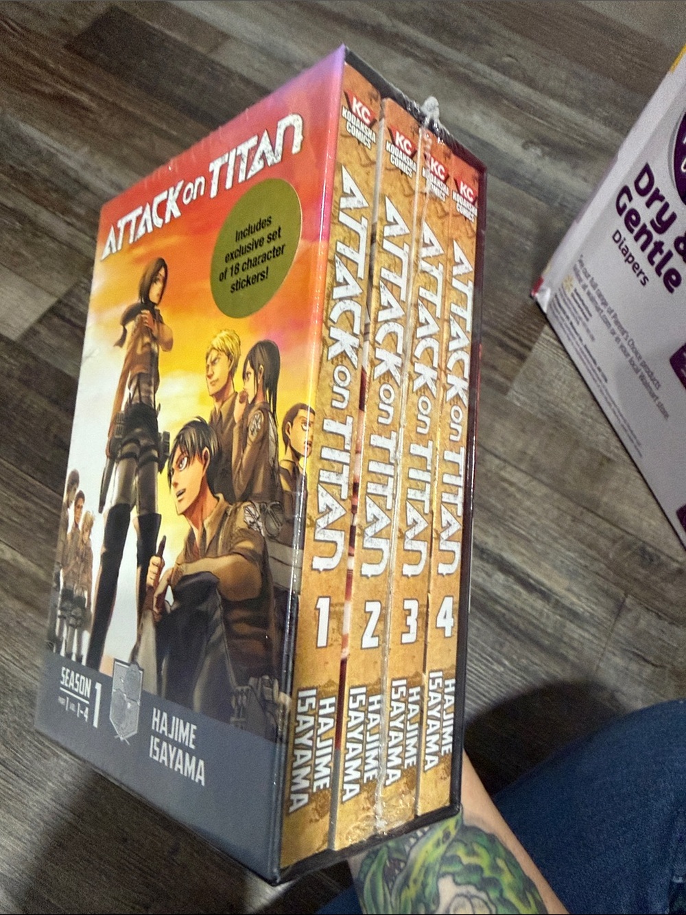 Attack on Titan Manga Box Set Vol. 1-4 - Orange Cover Artwork